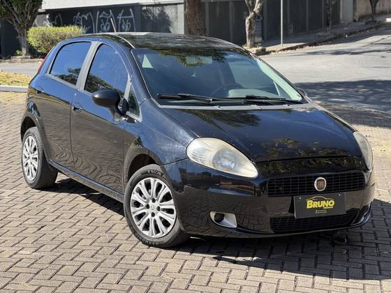 FIAT PUNTO 1.4 ATTRACTIVE 8V FLEX 4P MANUAL FIAT PUNTO 1.4 ATTRACTIVE 8V FLEX 4P MANUAL